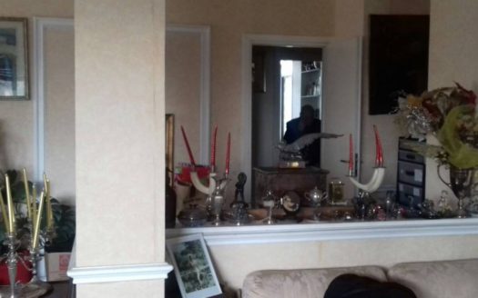 Trilocale buono stato, terzo piano, Roma